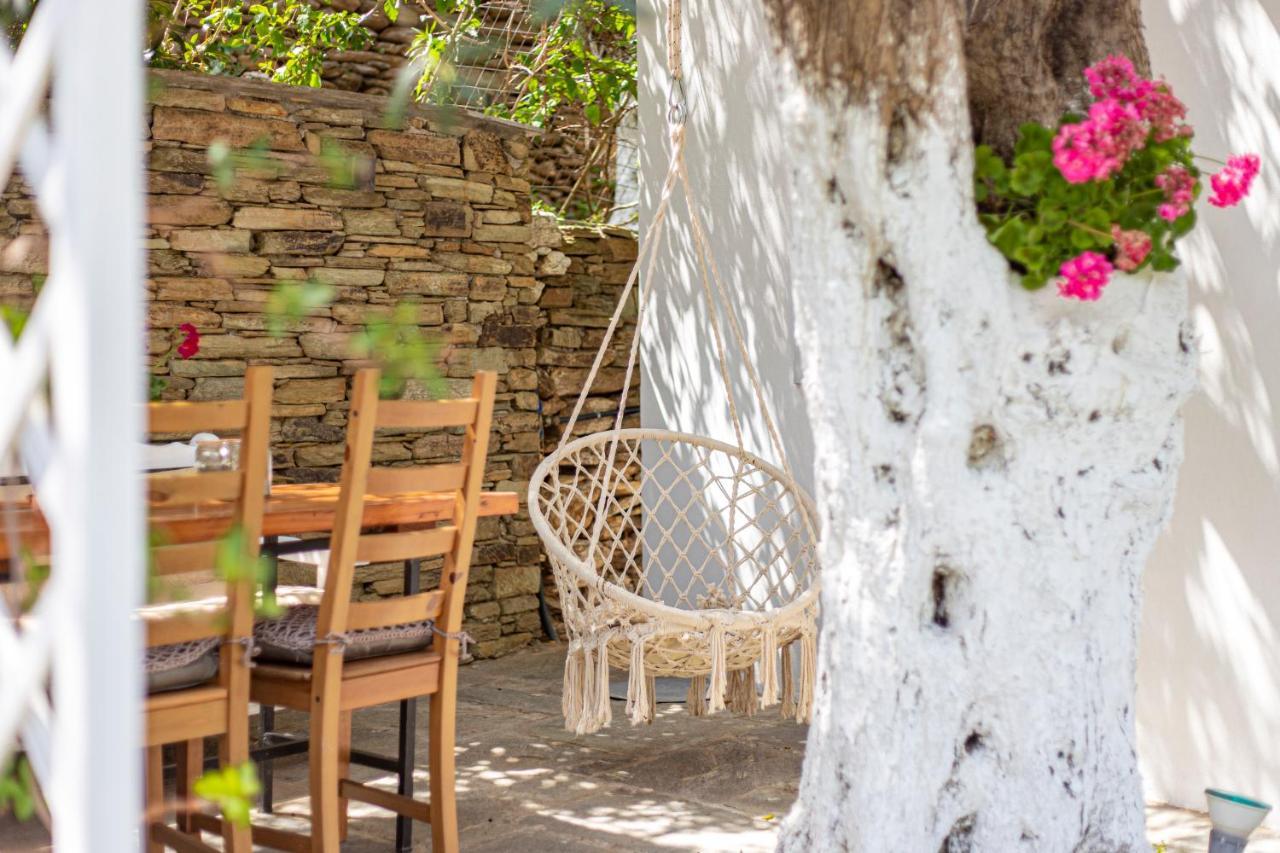 Small Paradise Andros Town Bagian luar foto